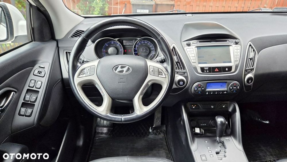 Hyundai ix35 2.0 CRDi 4WD Automatik Premium - 13