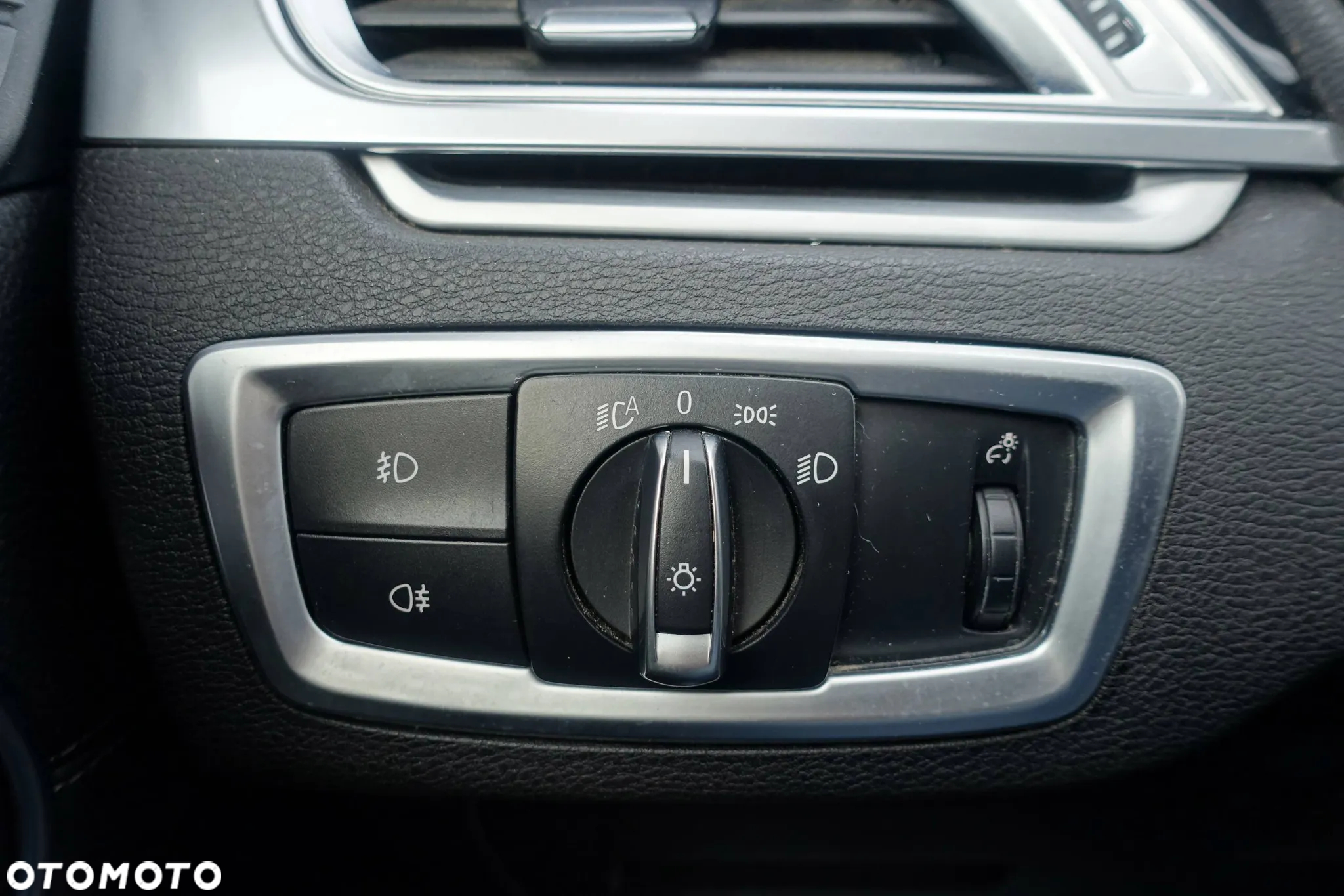 BMW X1 xDrive18d Sport Line - 25