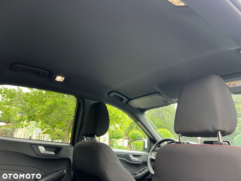 Ford Kuga 2.5 Duratec FHEV ST-LINE - 32