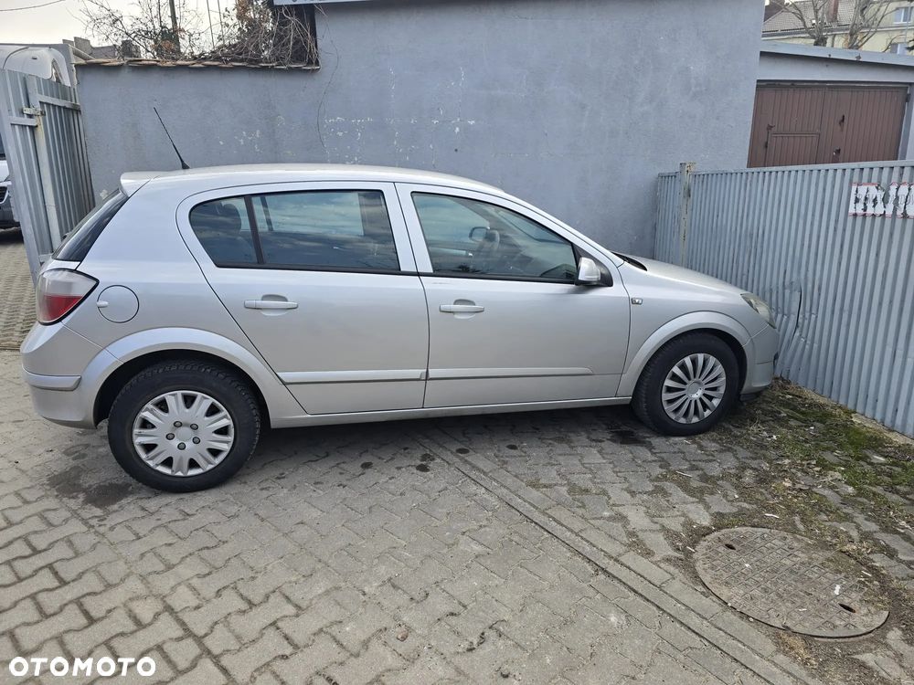 Opel Astra 1.6 - 6