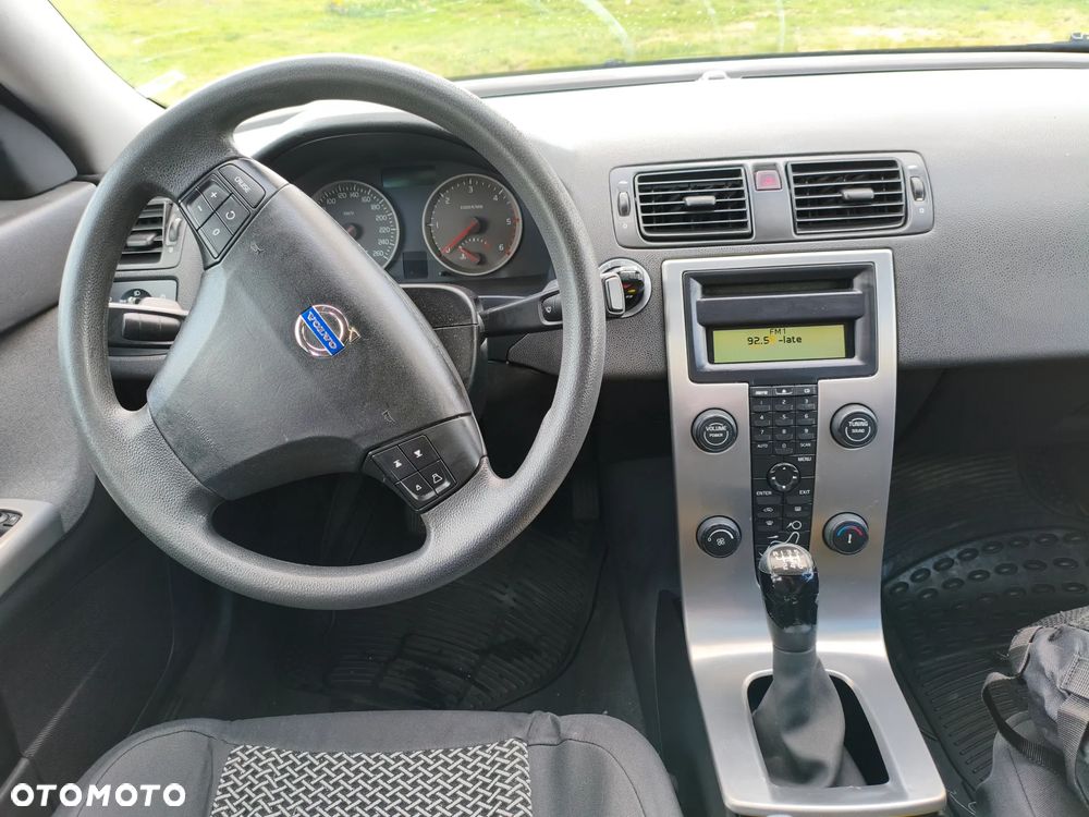 Volvo S40 2.0D - 9