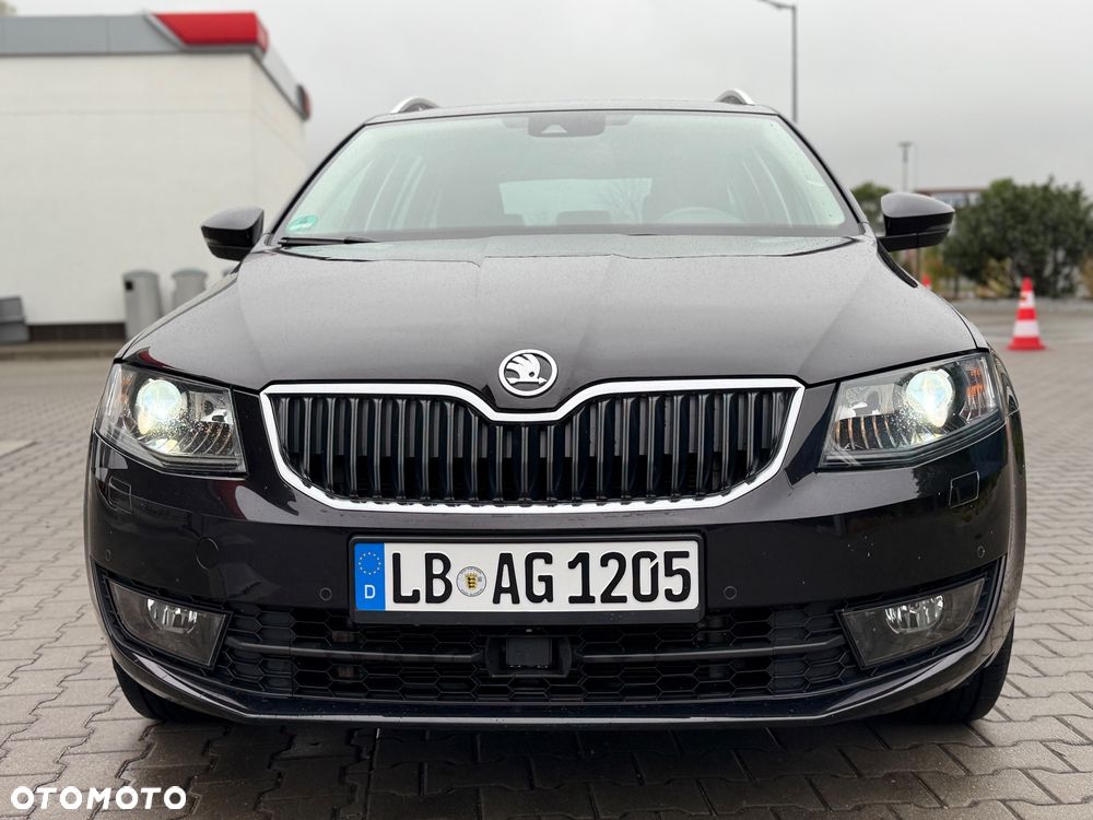Skoda Octavia 2.0 TDI 4x4 Elegance - 1