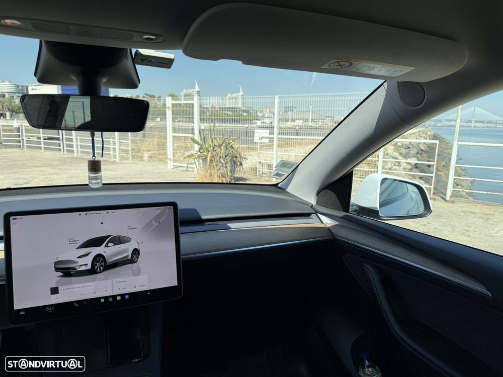Tesla Model Y Tração Traseira - 14