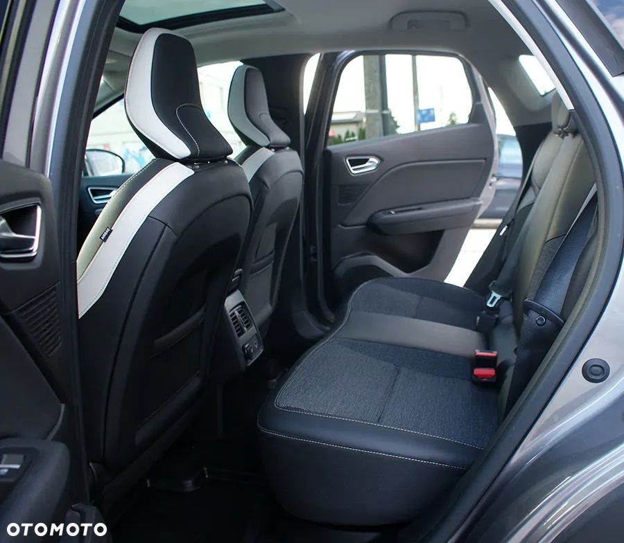 Renault Captur - 22