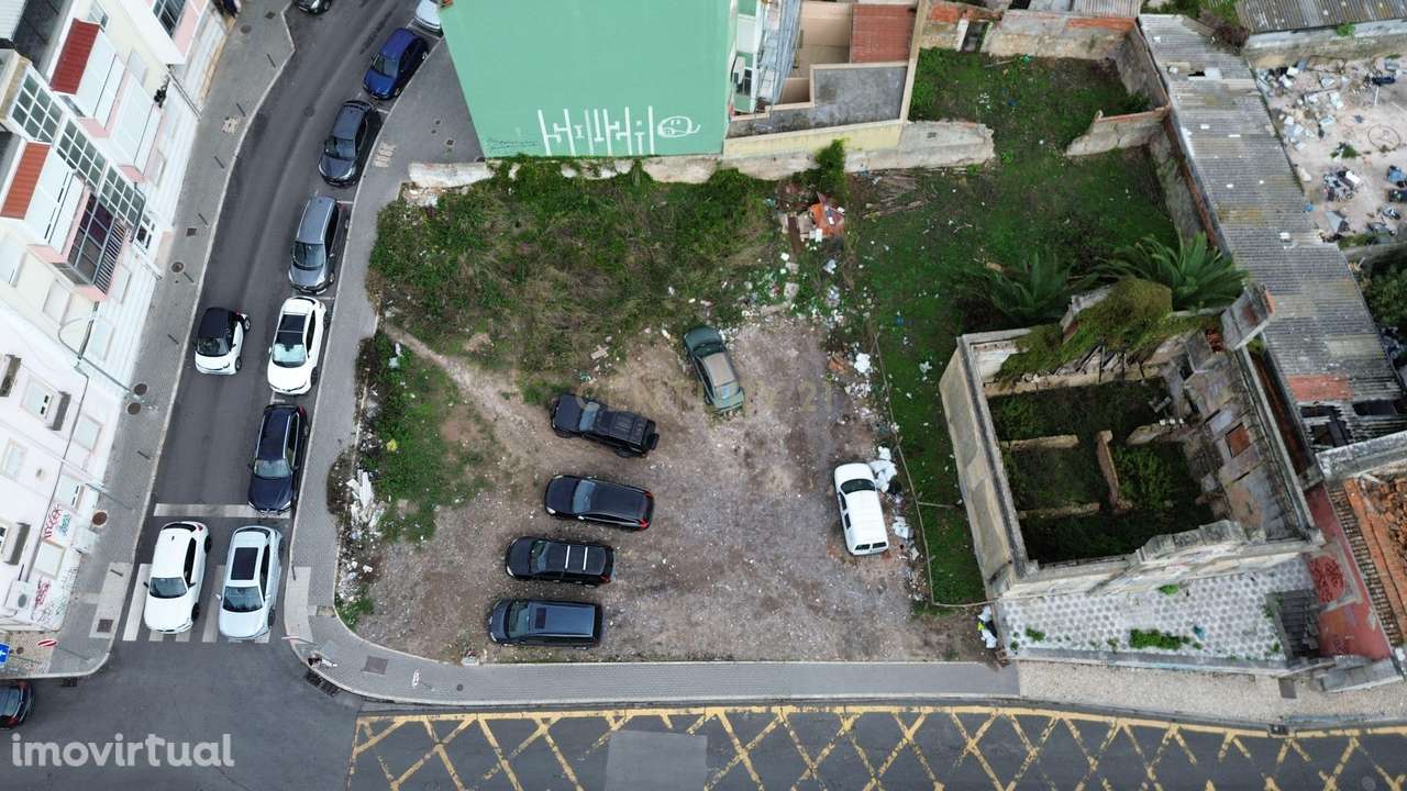 Terreno com projecto de arquitectura aprovada – 10 frações – junto ao - Grande imagem: 3/14