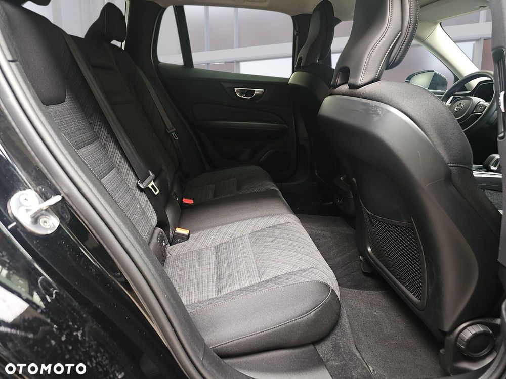 Volvo V60 B4 B Core - 10