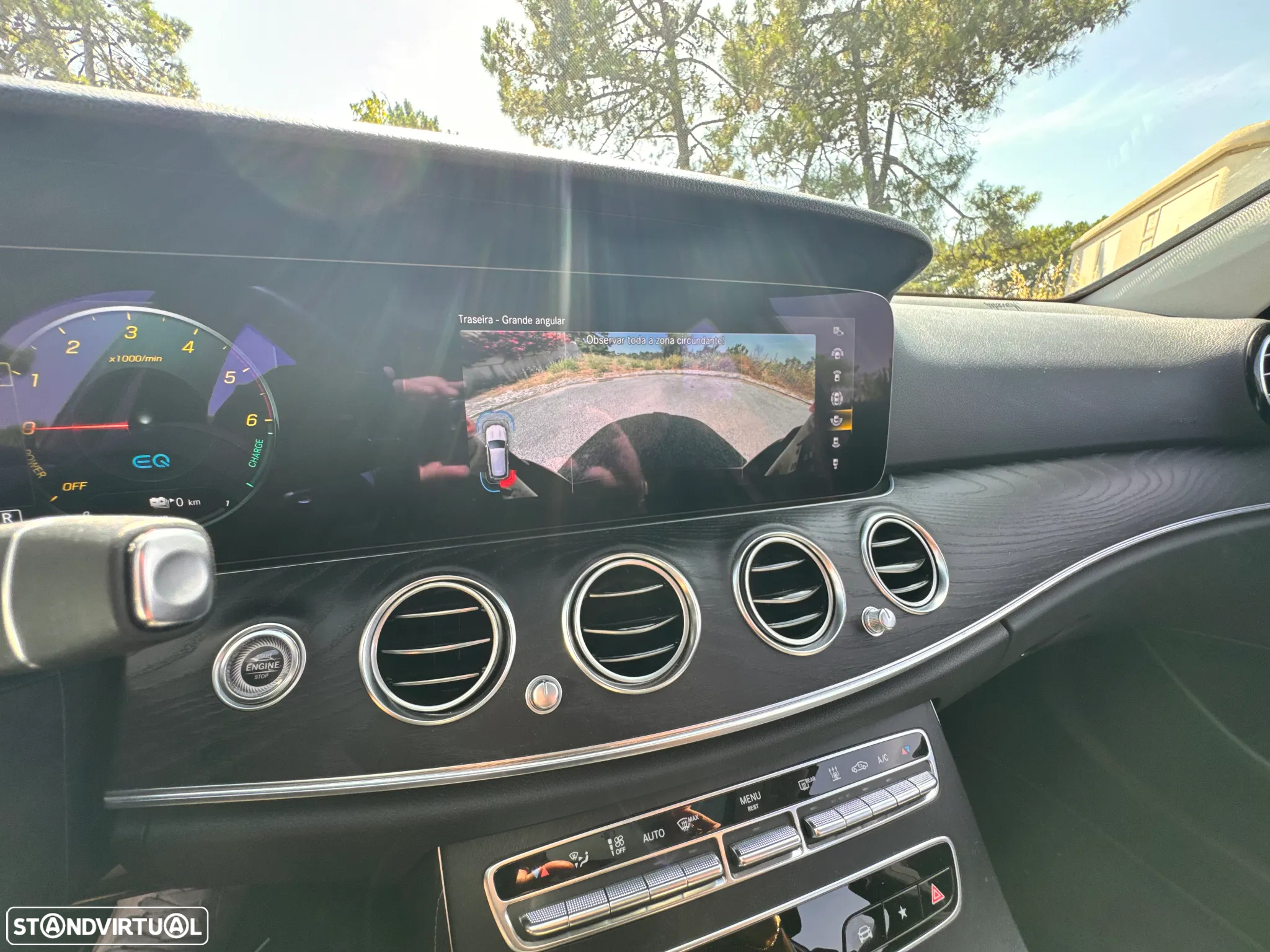 Mercedes-Benz E 300 de 4Matic T 9G-TRONIC Avantgarde - 26