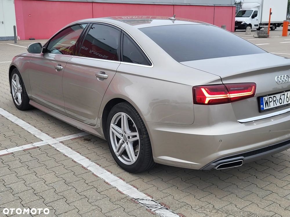 Audi A6 - 4