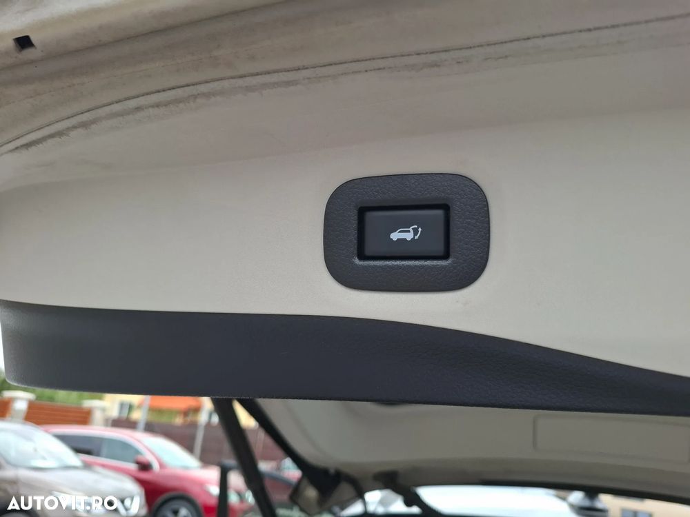 Nissan X-Trail 1.6 dCi N-Connecta - 28