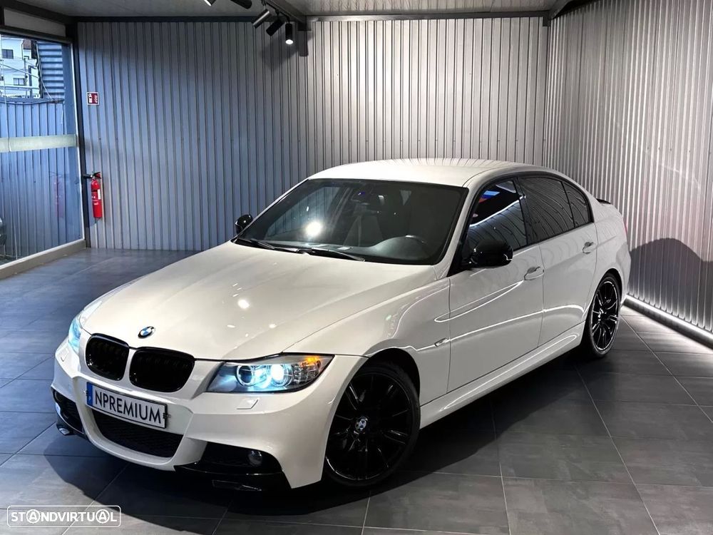 BMW 318 d Auto Pack M - 37