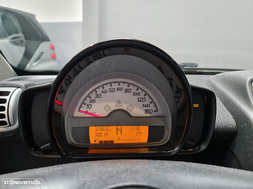 Smart ForTwo Coupé 1.0 mhd Passion 71 - 19