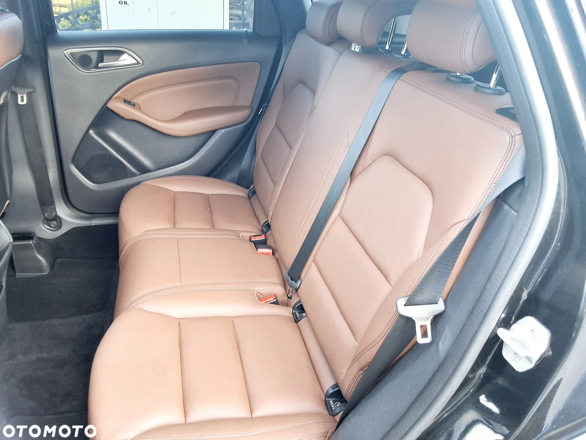 Mercedes-Benz Klasa B 180 CDI 7G-DCT - 19