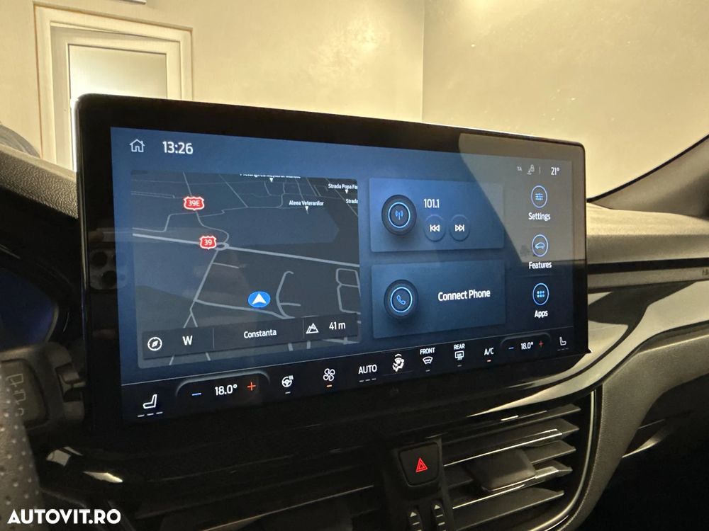 Ford Focus 1.0 EcoBoost MHEV ST-Line X - 19
