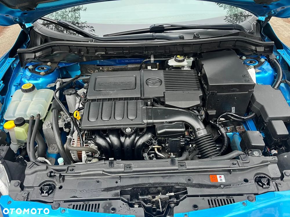 Mazda 3 1.6 Exclusive EU5 - 17