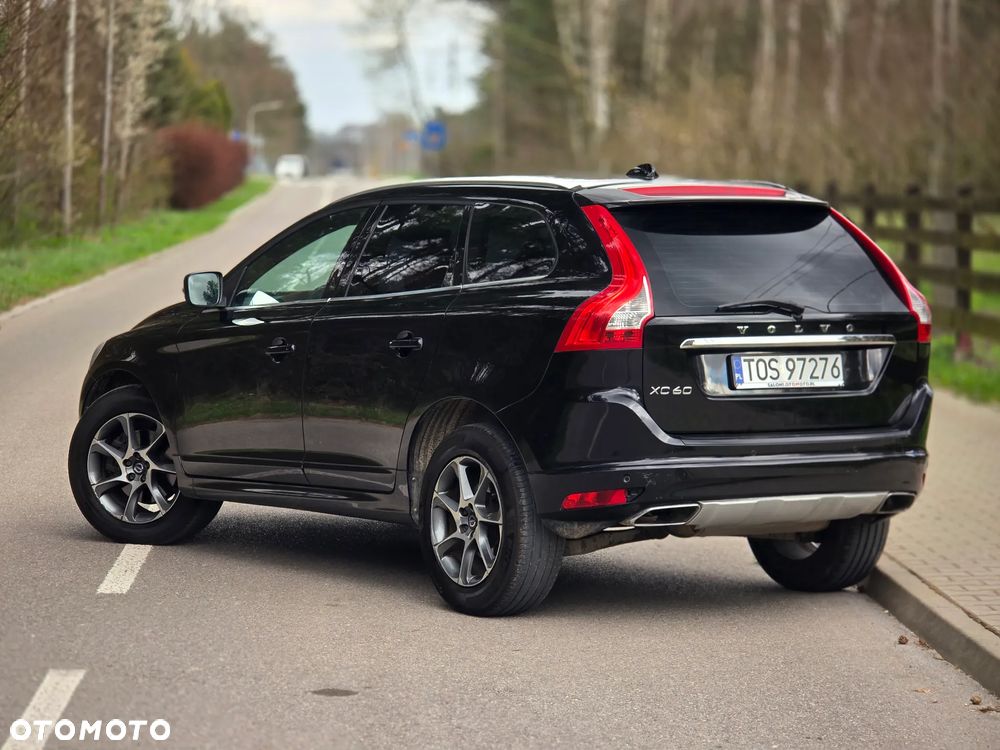 Volvo XC 60 D4 Drive-E Ocean Race - 3