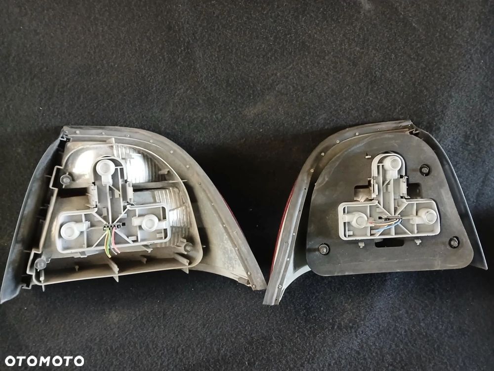 Saab 95 I Lift sedan lampa tylna lewa, prawa - 4