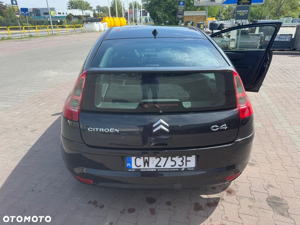 Citroën C4 1.6 16V VTR - 8