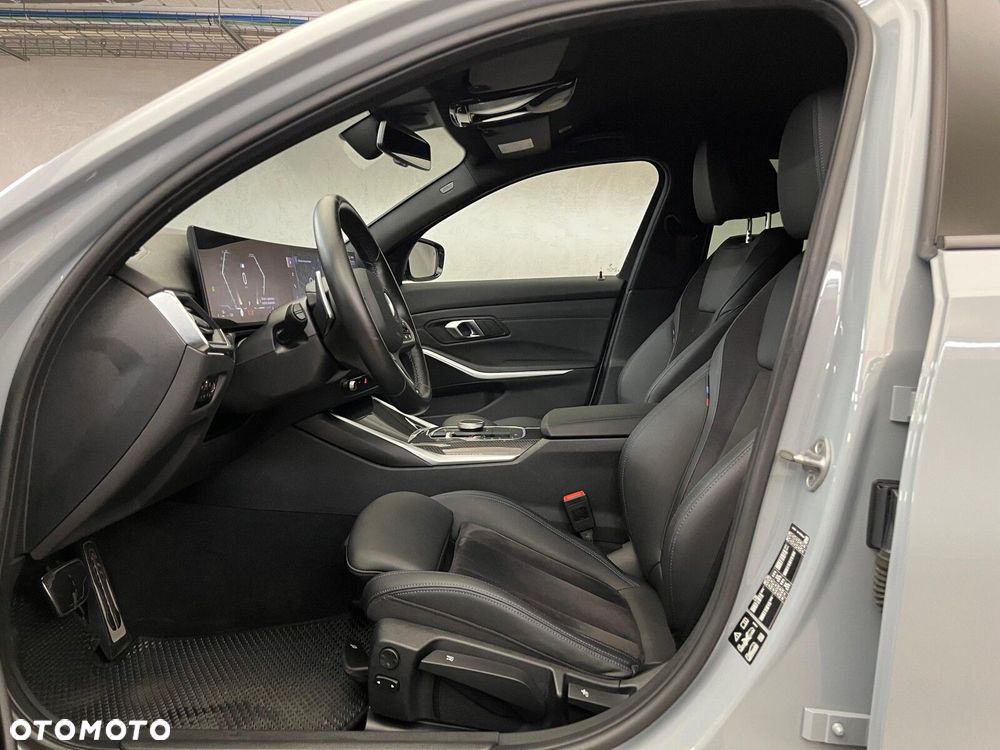 BMW Seria 3 320d xDrive mHEV M Sport - 18