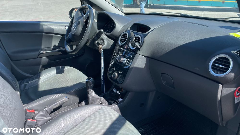 Opel Corsa - 7