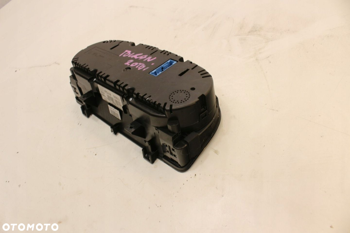 Licznik Zegary 1T0920875J VW Touran II 2010-2015 2.0 TDI EU - 6