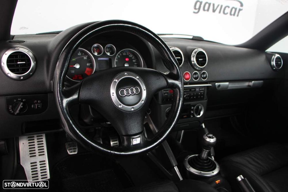 Audi TT Coupé 1.8 T - 2