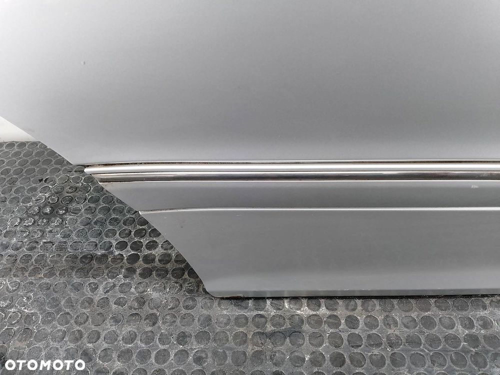 DRZWI TYŁ PRAWY  MERCEDES-BENZ KLASA C W203 744 KOMBI - 8