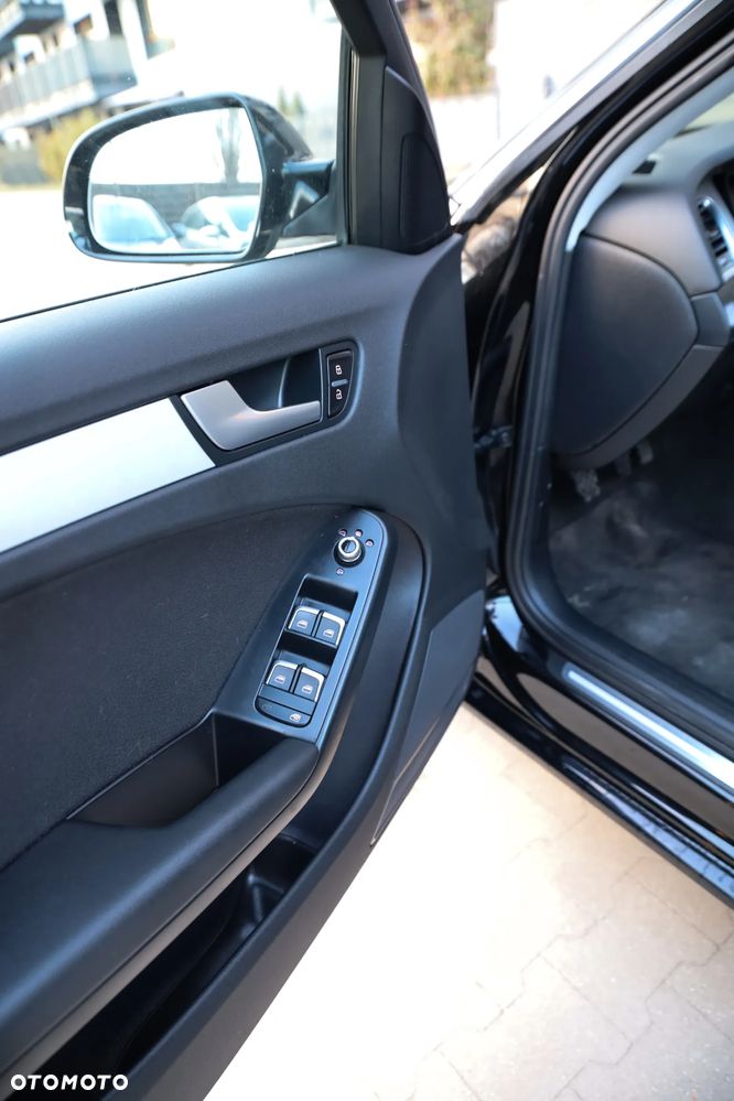 Audi A4 Avant 2.0 TDI - 16