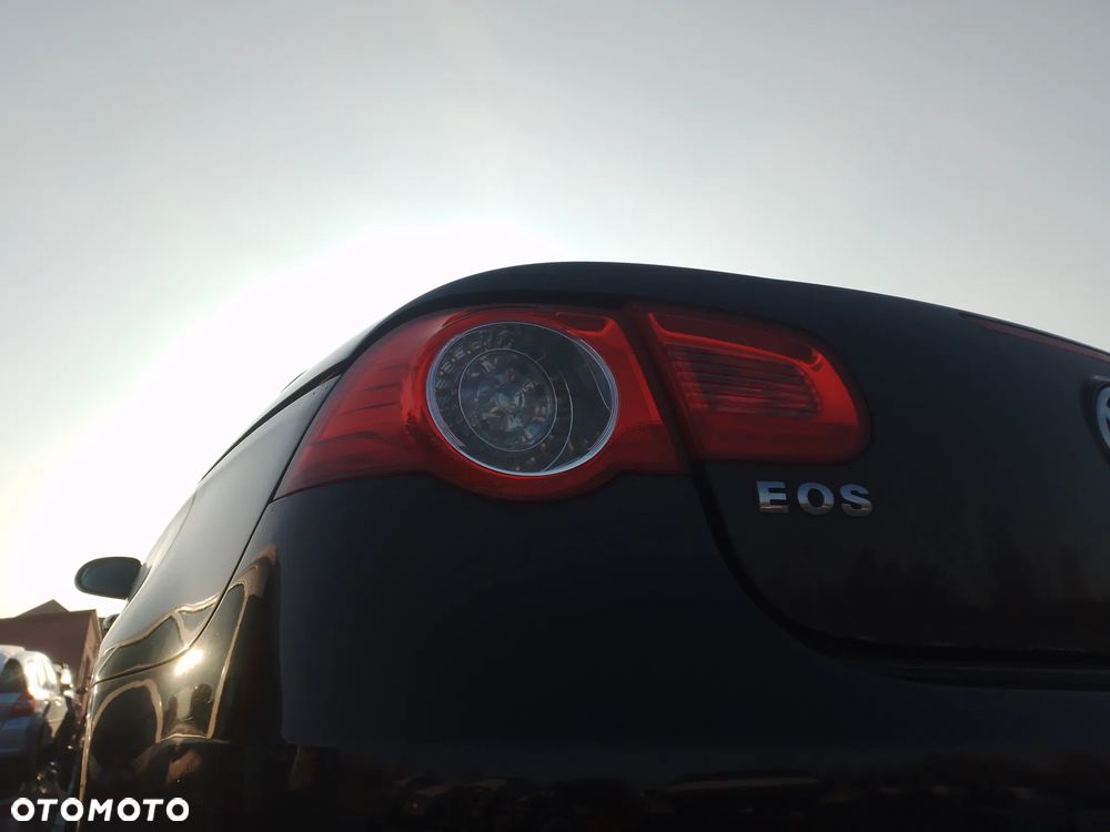 VW EOS 2.0 FSI 05-10 -  GAŁKA ZMIANY BIEGÓW DSG Z MIESZKIEM - 18