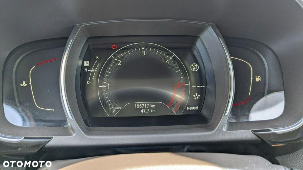 Renault Espace 1.6 dCi Energy Initiale Paris EDC - 24