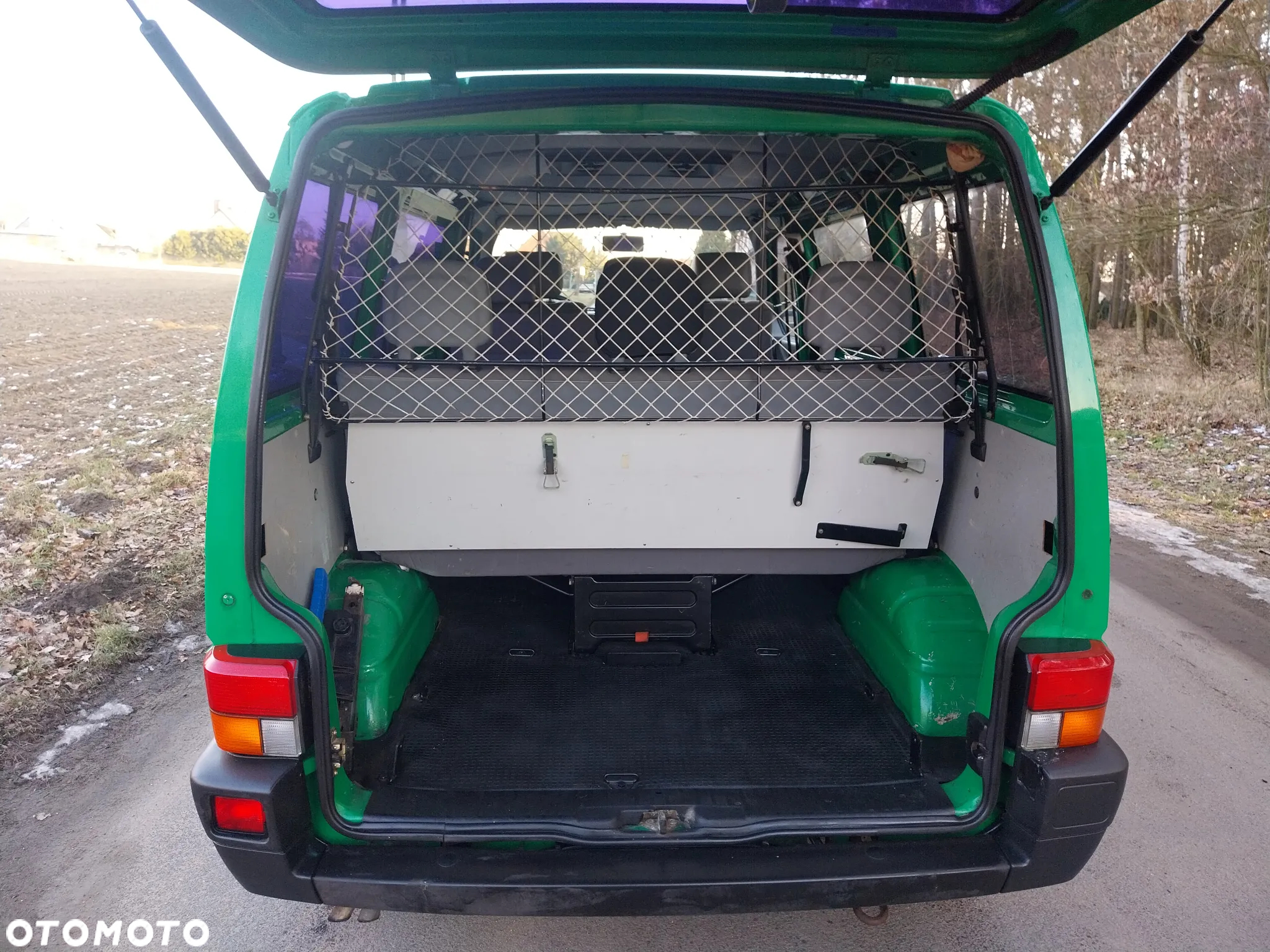Volkswagen T4 Caravelle - 9
