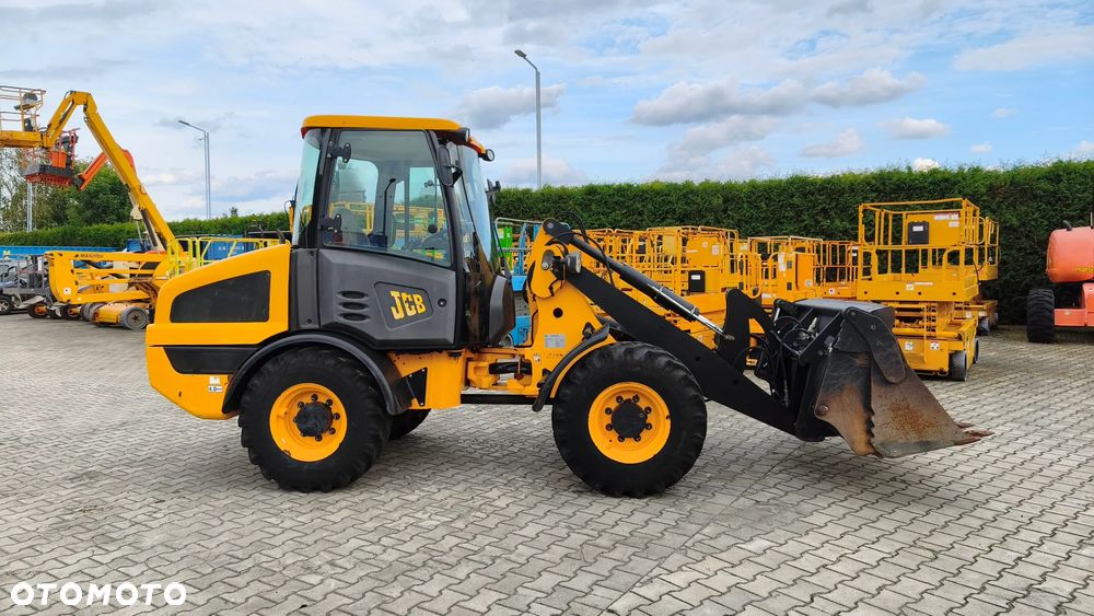 JCB 406 T4 - 5