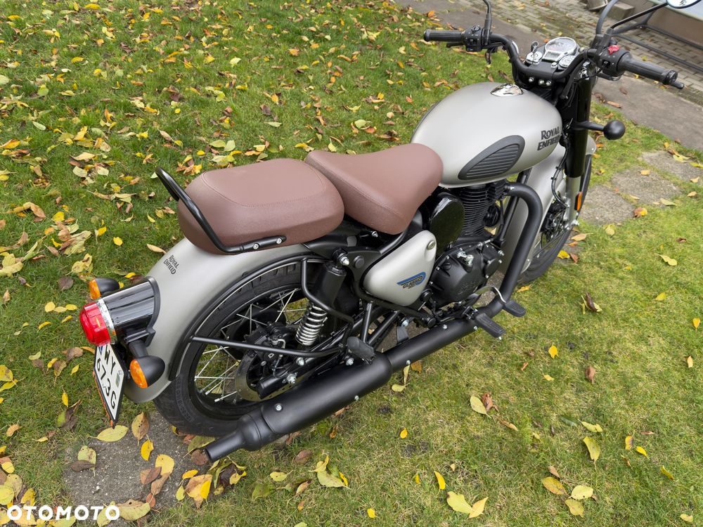 Royal Enfield Classic - 5