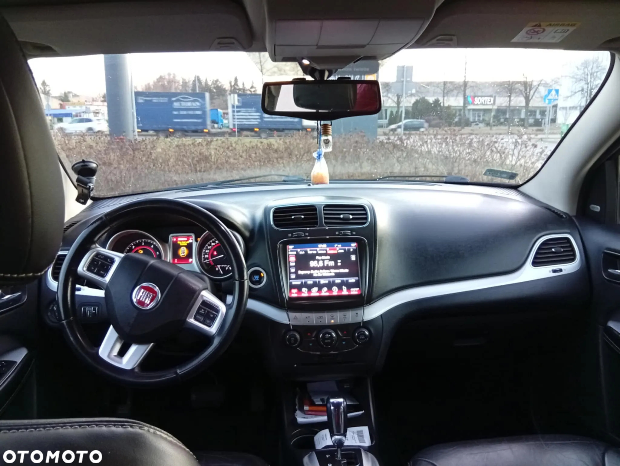 Fiat Freemont 2.0 Multijet Black Code AWD - 13
