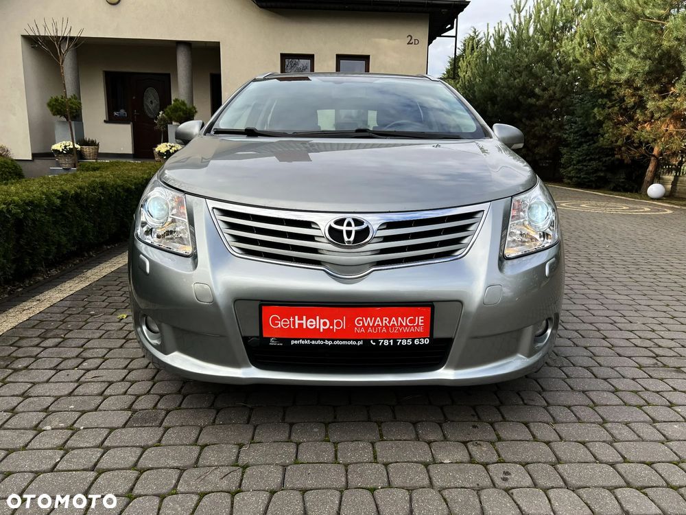 Toyota Avensis Combi 1.8 Multidrive S Executive - 14