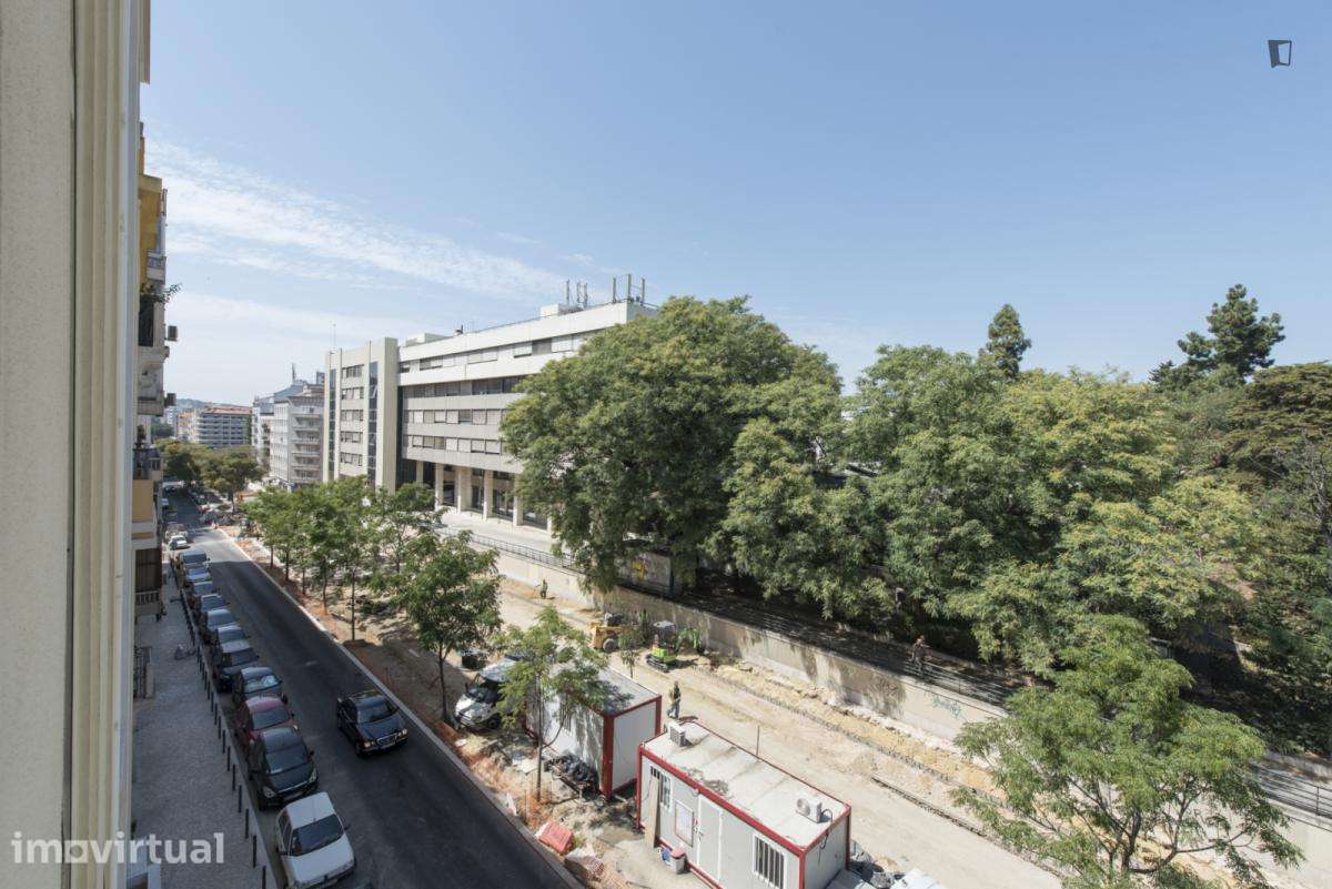 Quarto - localizado em Arroios Lisbon - Grande imagem: 4/20