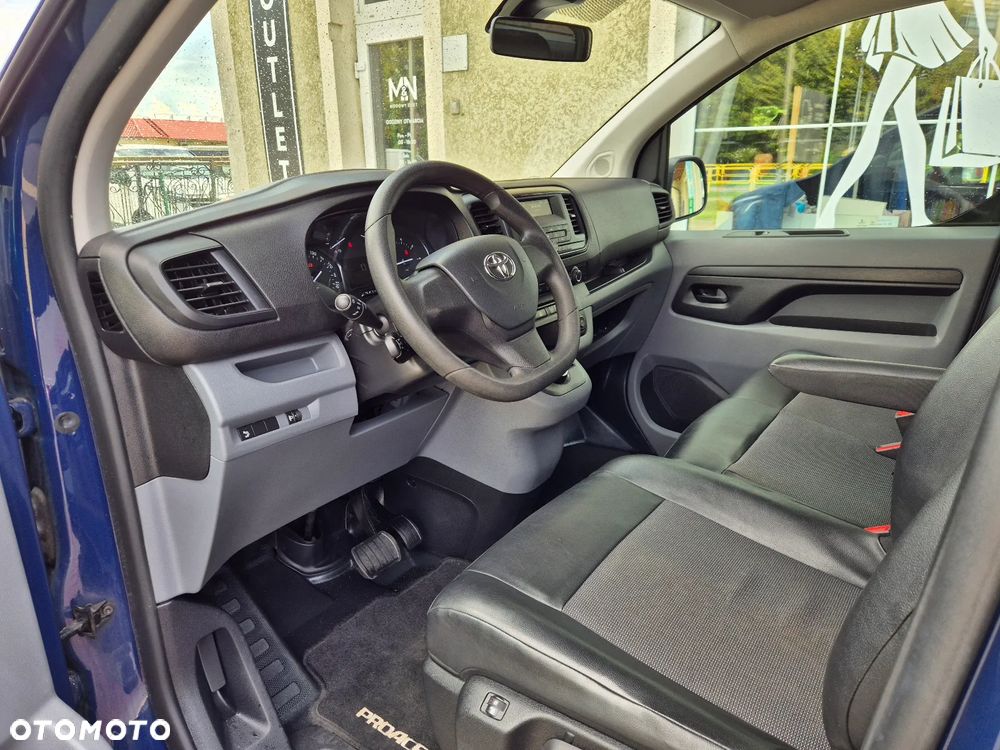 Toyota Proace - 9