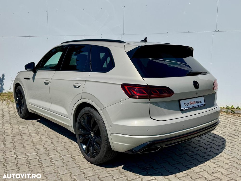 Volkswagen Touareg - 6