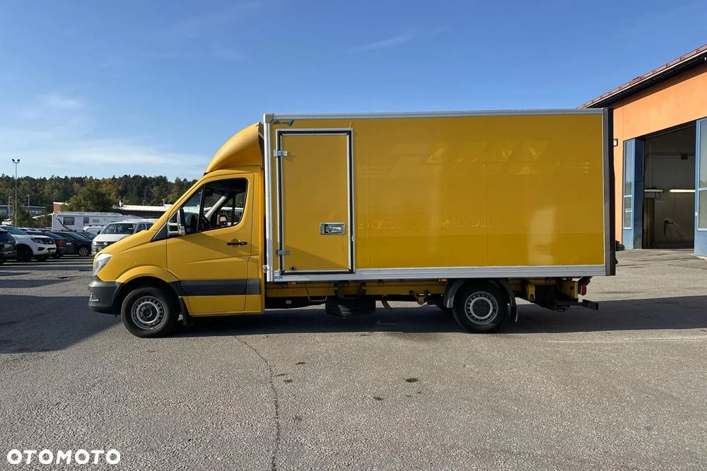 Mercedes-Benz SPRINTER - 12