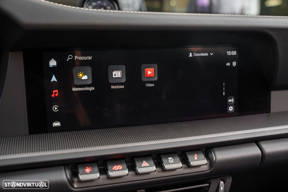 Porsche 911 (992) Carrera 4 GTS - 40