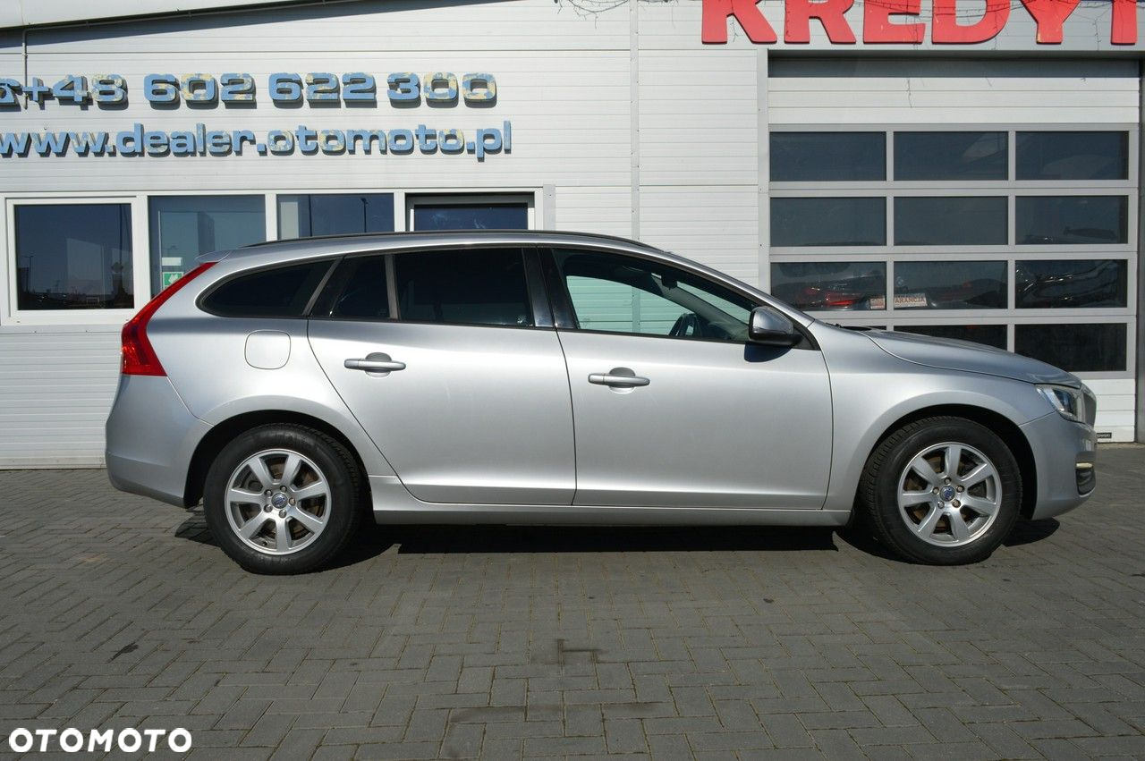 Volvo V60 D2 Kinetic - 15