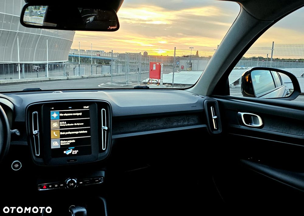 Volvo XC 40 - 23