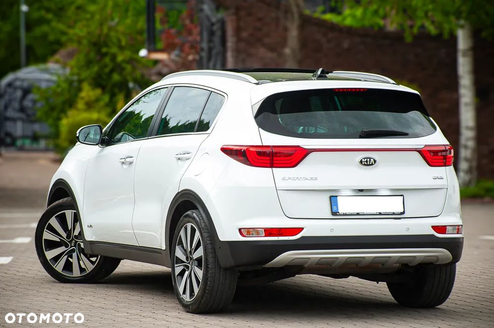 Kia Sportage 2,0 CRDI AWD GT Line - 14