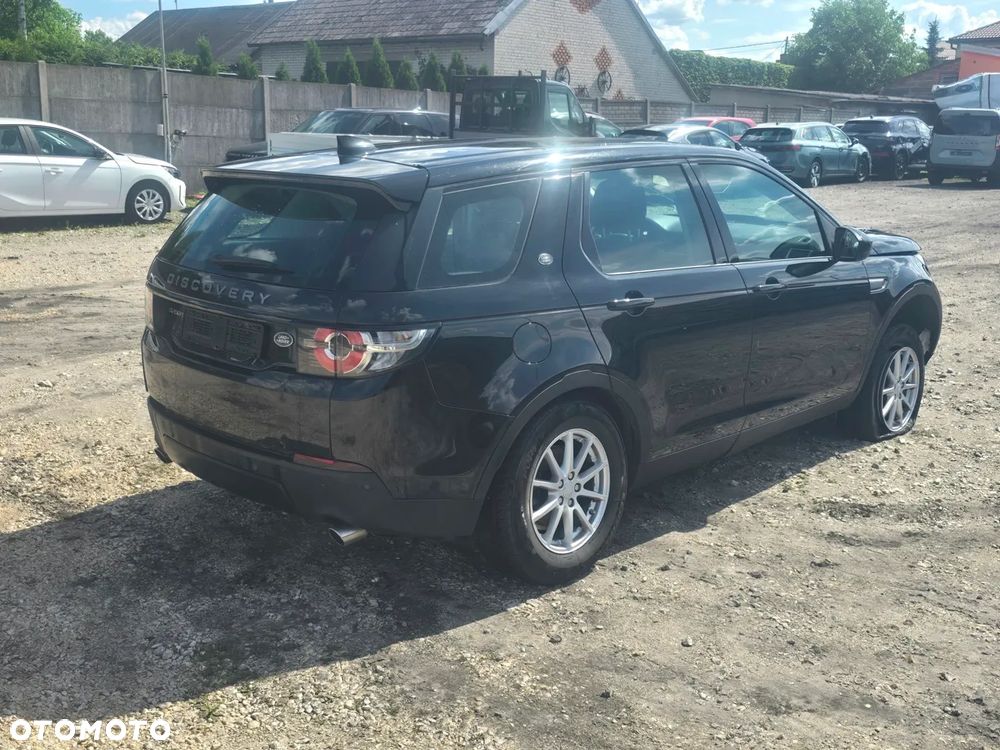 Land Rover Discovery Sport D150 SE - 6