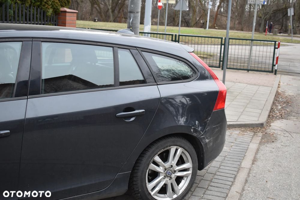 Volvo V60 D3 Ocean Race - 12