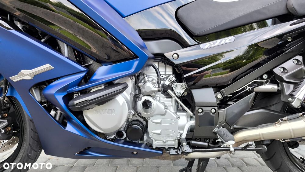 Yamaha FJR - 33