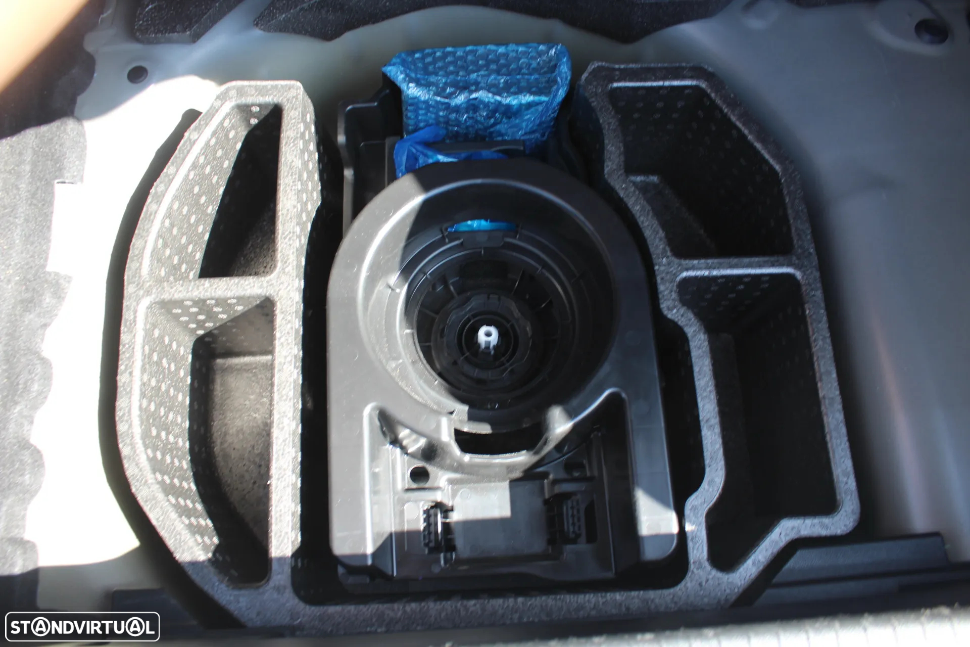 Peugeot 208 PureTech 100 Allure - 41