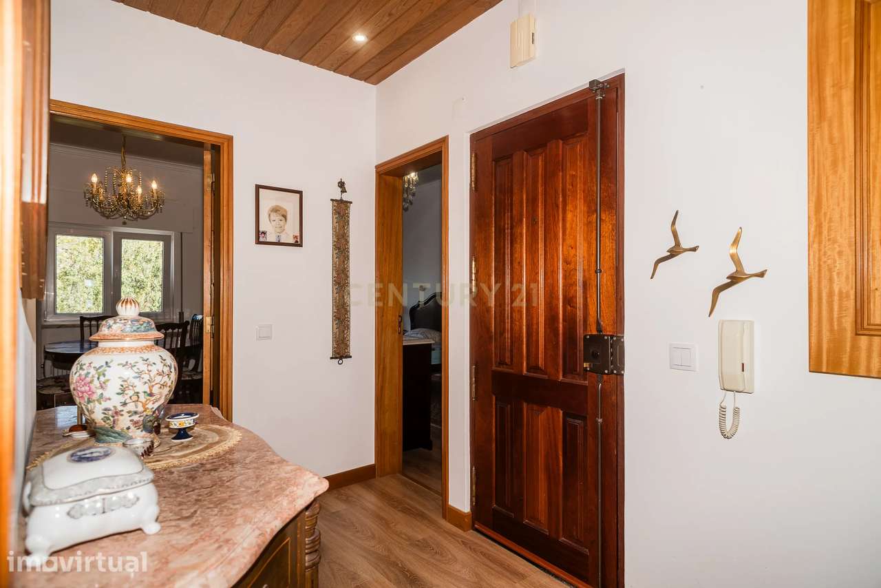 Apartamento, 67 m², São Domingos de Rana - Grande imagem: 4/36