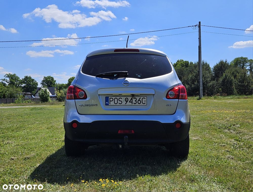 Nissan Qashqai+2 - 4