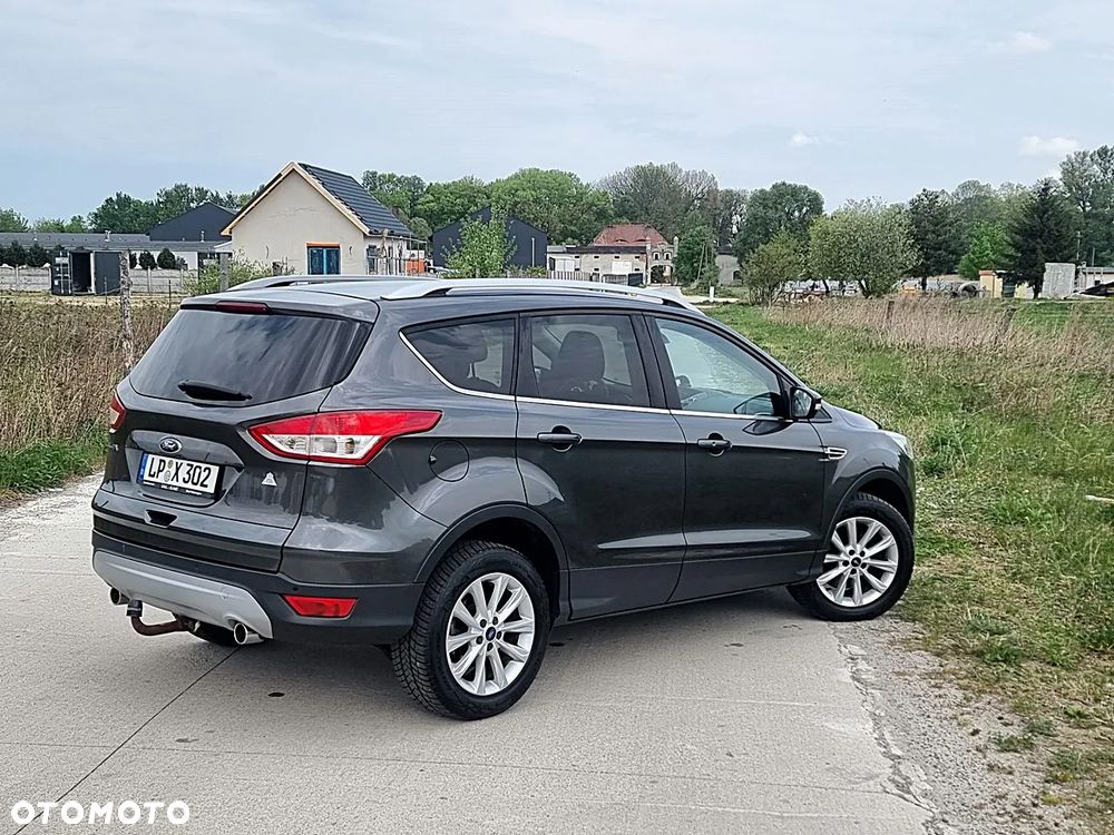 Ford Kuga - 4