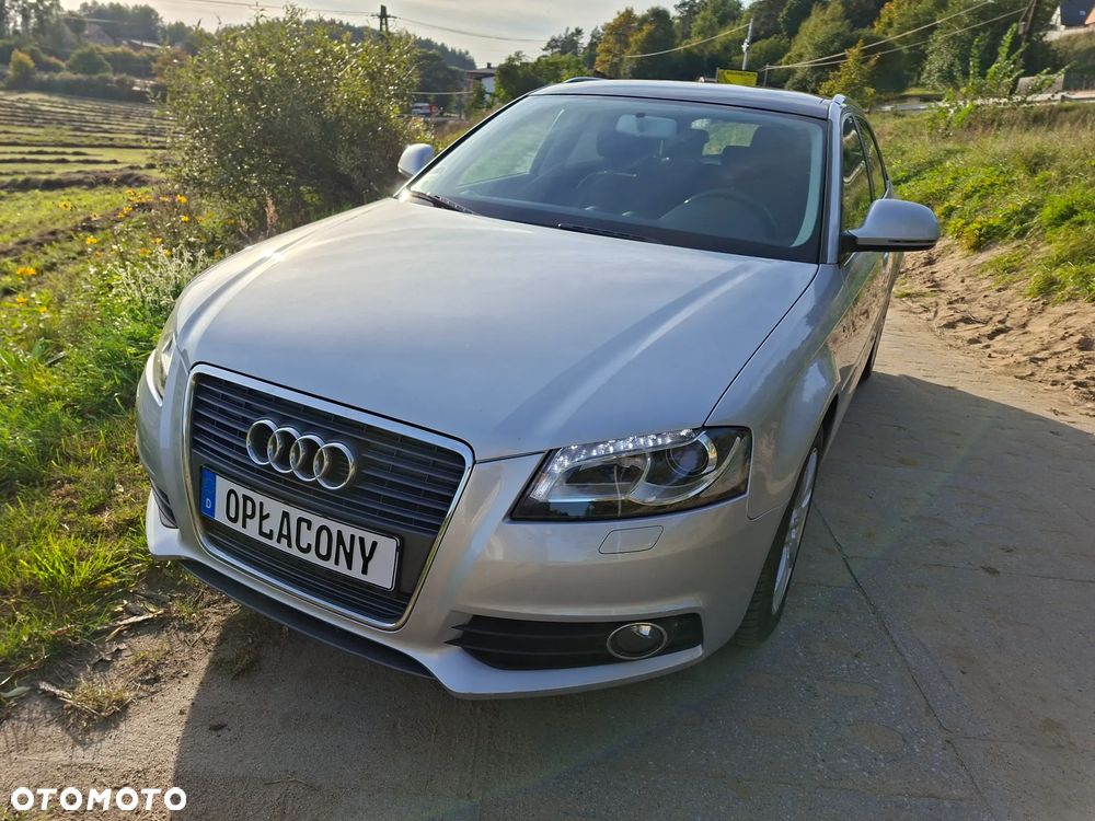 Audi A3 Sportback 1.6 TDI DPF S line Sportpaket - 36